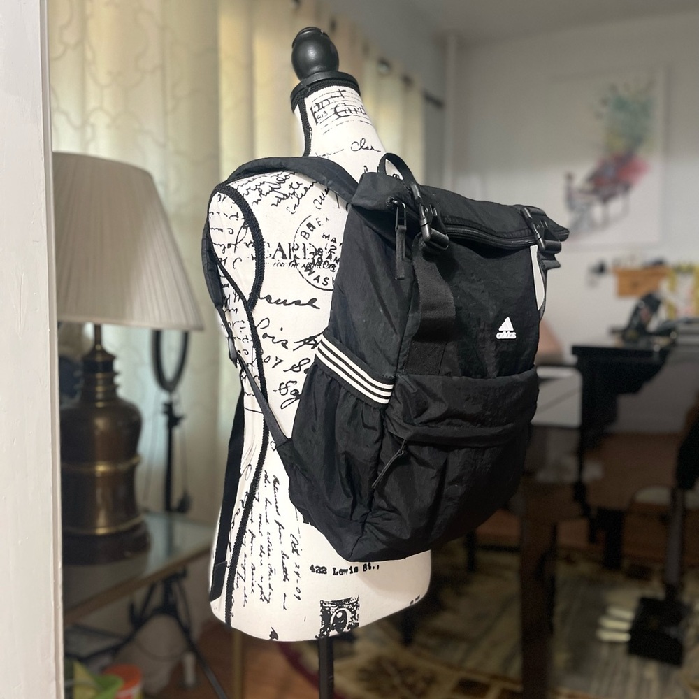 EUC Unisex Adidas Yola Roll-Top Nylo Backpack In Black & White - Picture 10 of 14